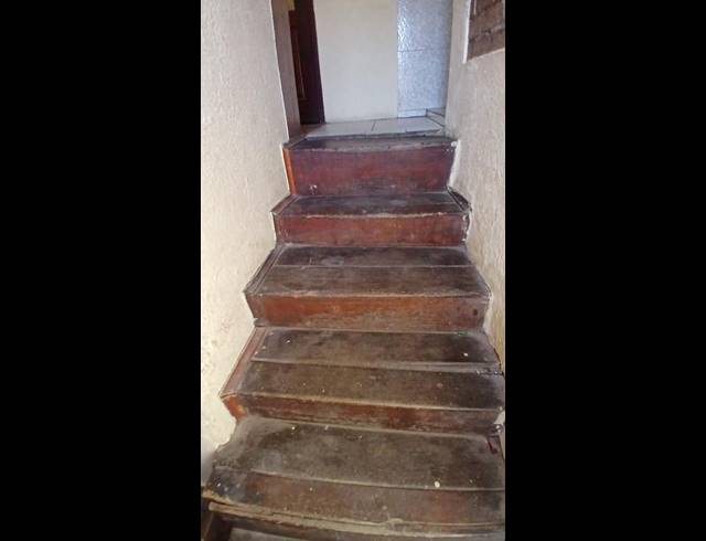 12 BEDROOM HOUSE FOR SALE IN HOSPITAL VIEW